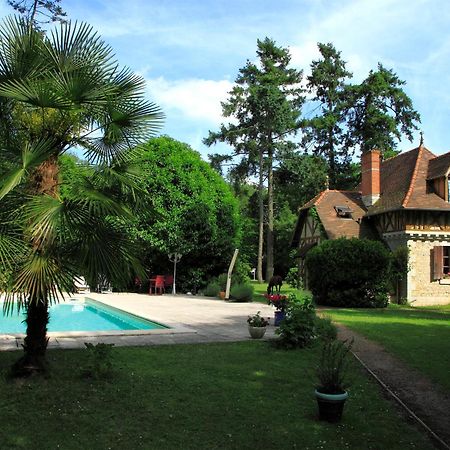 La Faisanderie Saint-Florent-sur-Cher エクステリア 写真